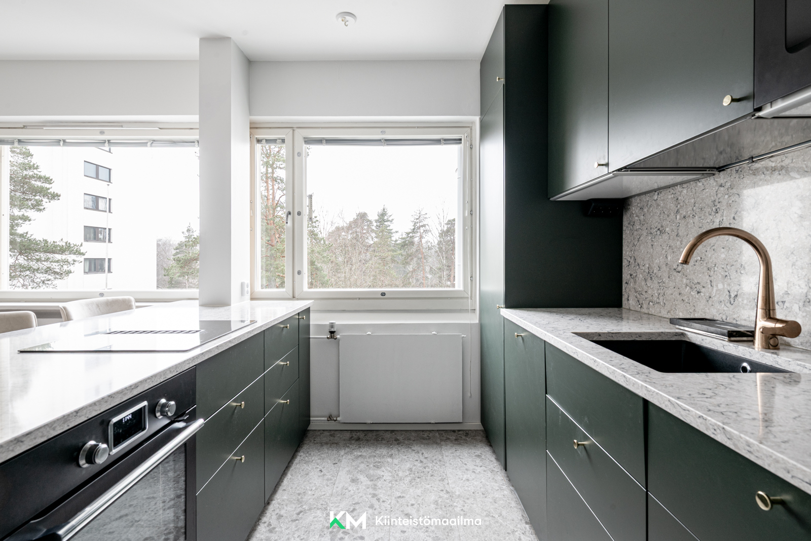 Luuvaniementie 12, Niemenmäki, Helsinki