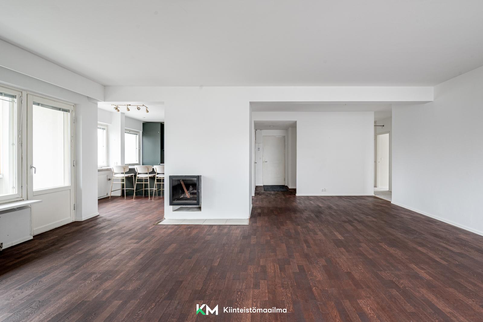 Luuvaniementie 12, Niemenmäki, Helsinki