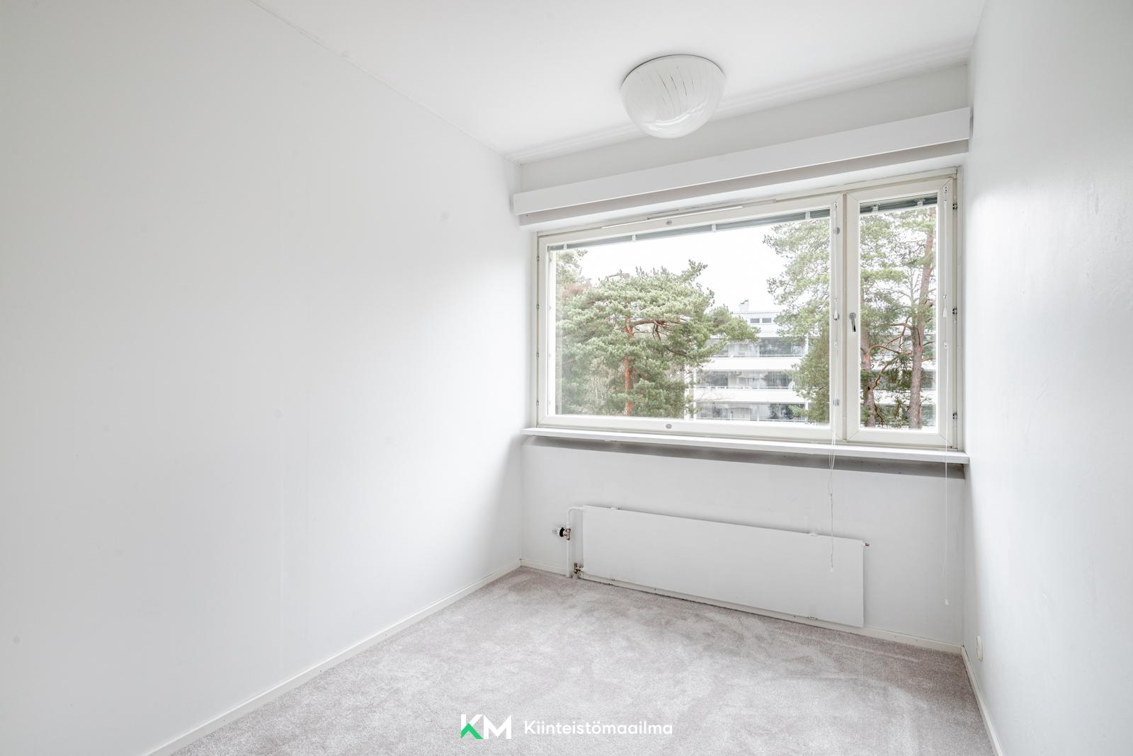 Luuvaniementie 12, Niemenmäki, Helsinki