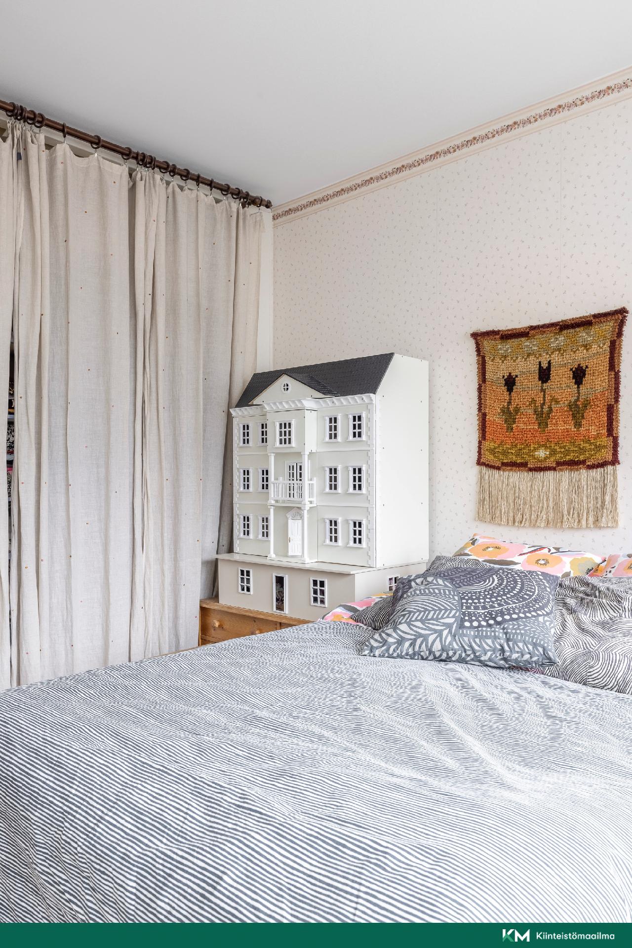 Tuulimyllyntie 9, Myllypuro, Helsinki