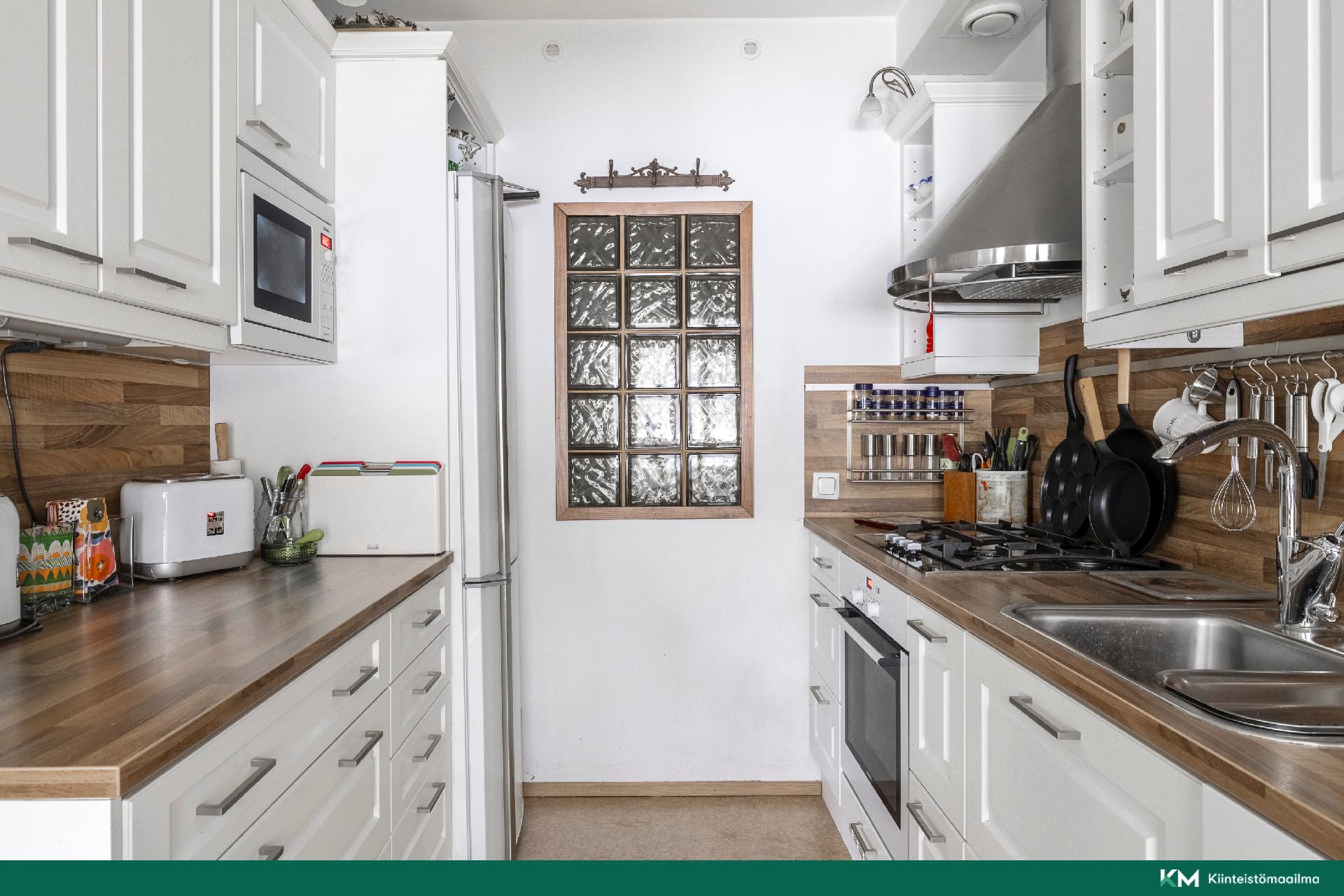 Tuulimyllyntie 9, Myllypuro, Helsinki