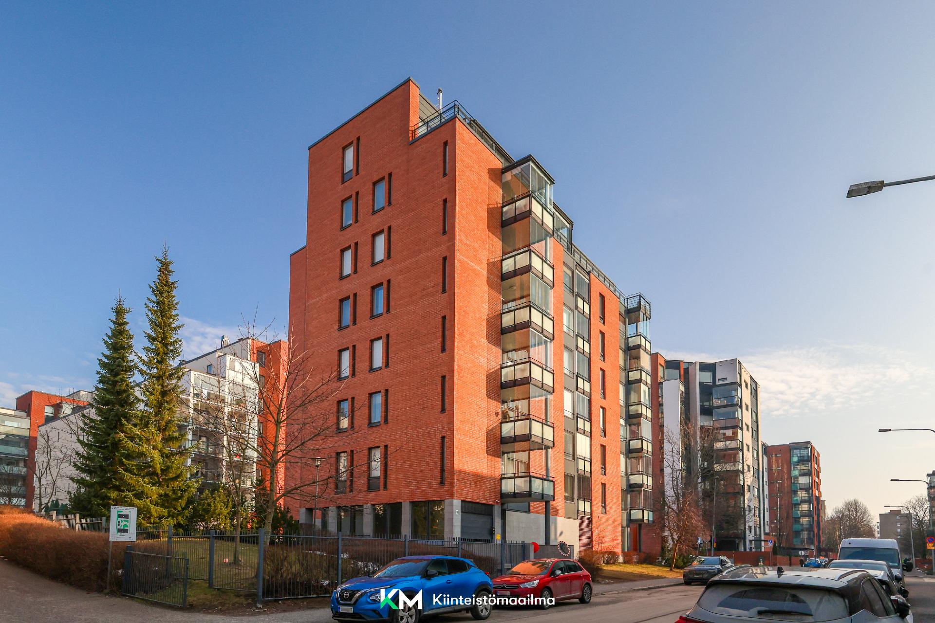 Nahkahousuntie 7, Lauttasaari, Helsinki