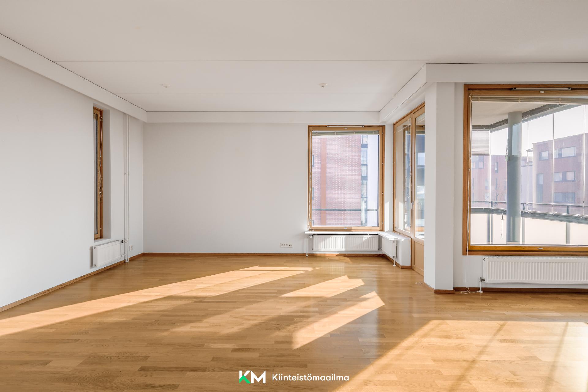 Nahkahousuntie 7, Lauttasaari, Helsinki