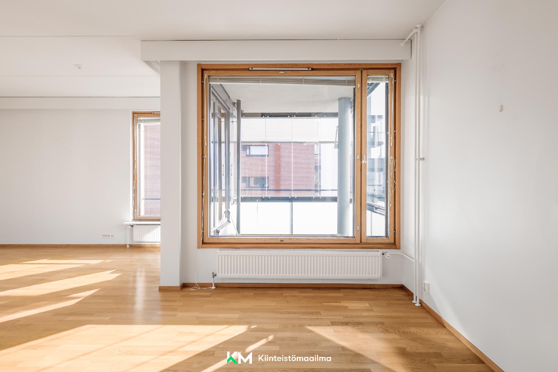 Nahkahousuntie 7, Lauttasaari, Helsinki