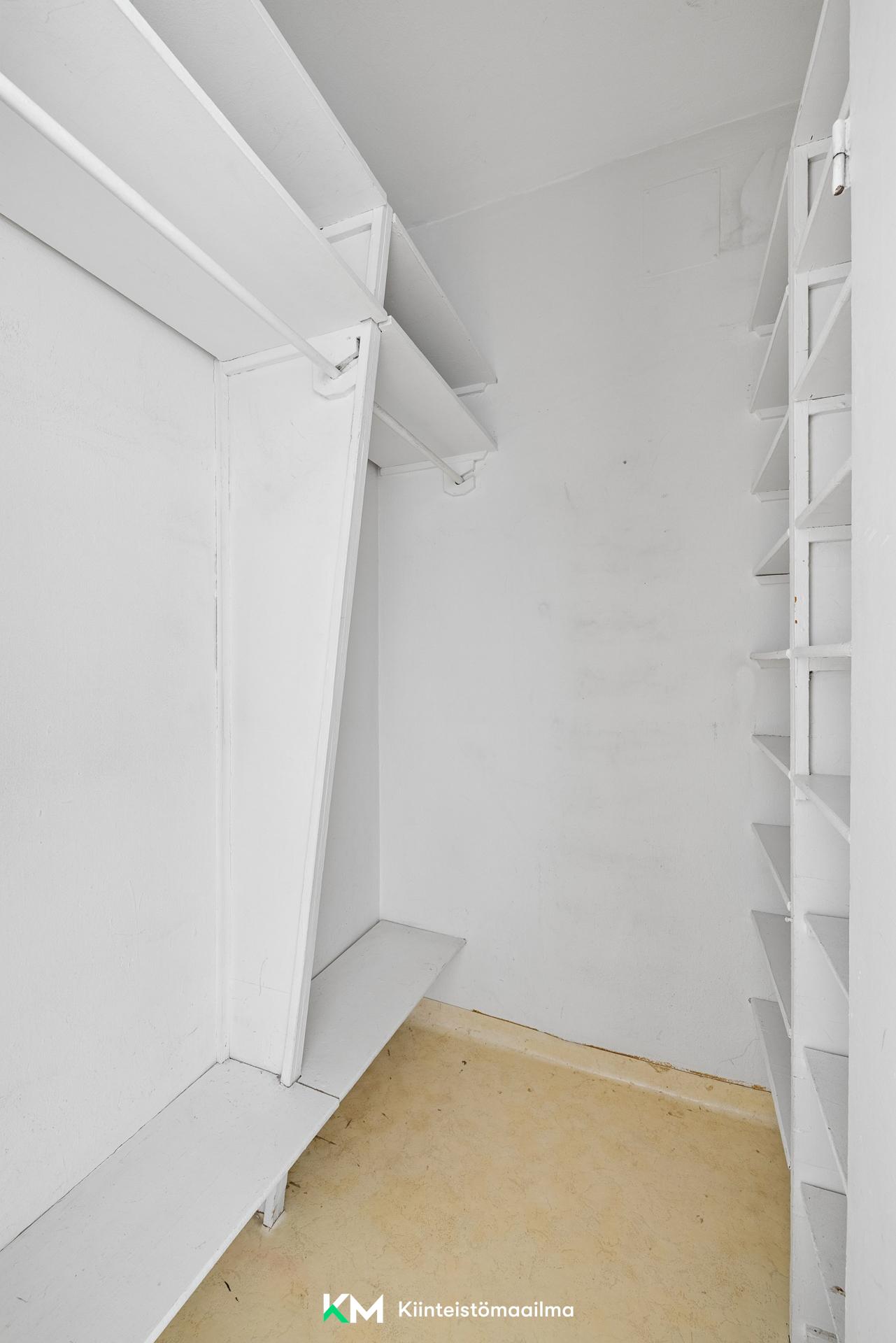 Hakolahdentie 2, Lauttasaari, Helsinki