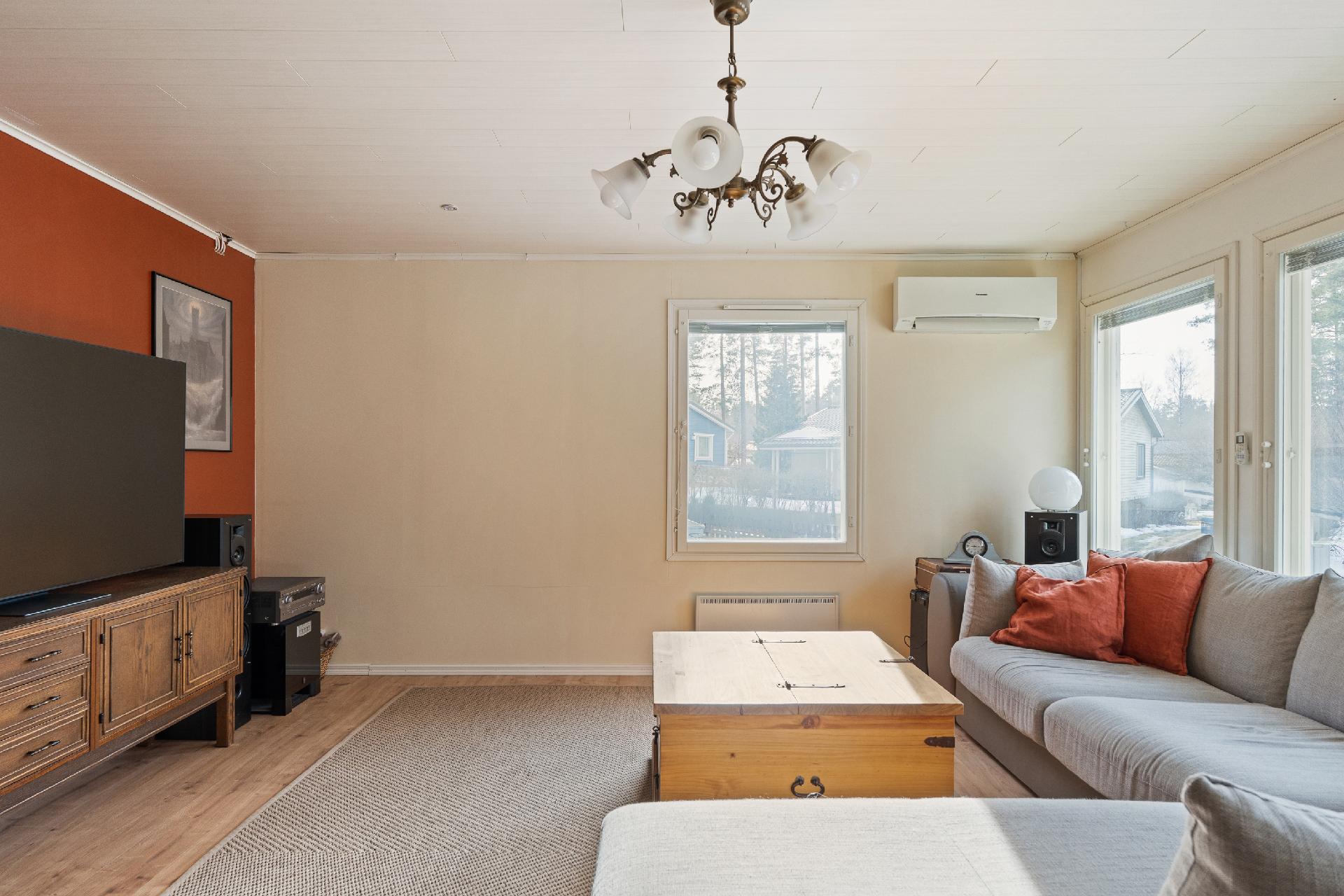 Maijankatu 5, Vieremä, Hyvinkää