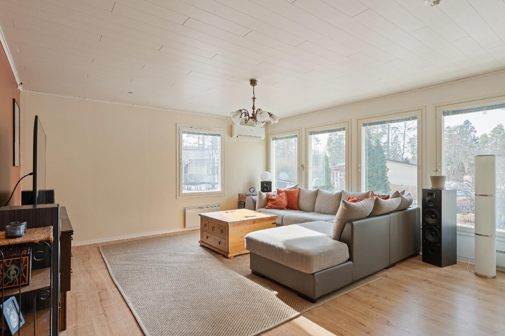 Maijankatu 5, Vieremä, Hyvinkää