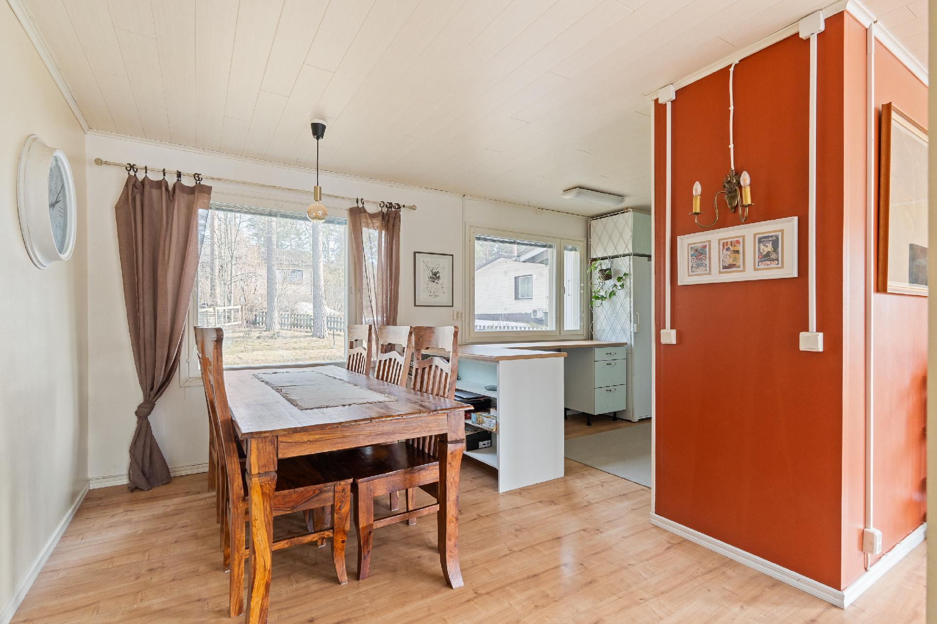 Maijankatu 5, Vieremä, Hyvinkää