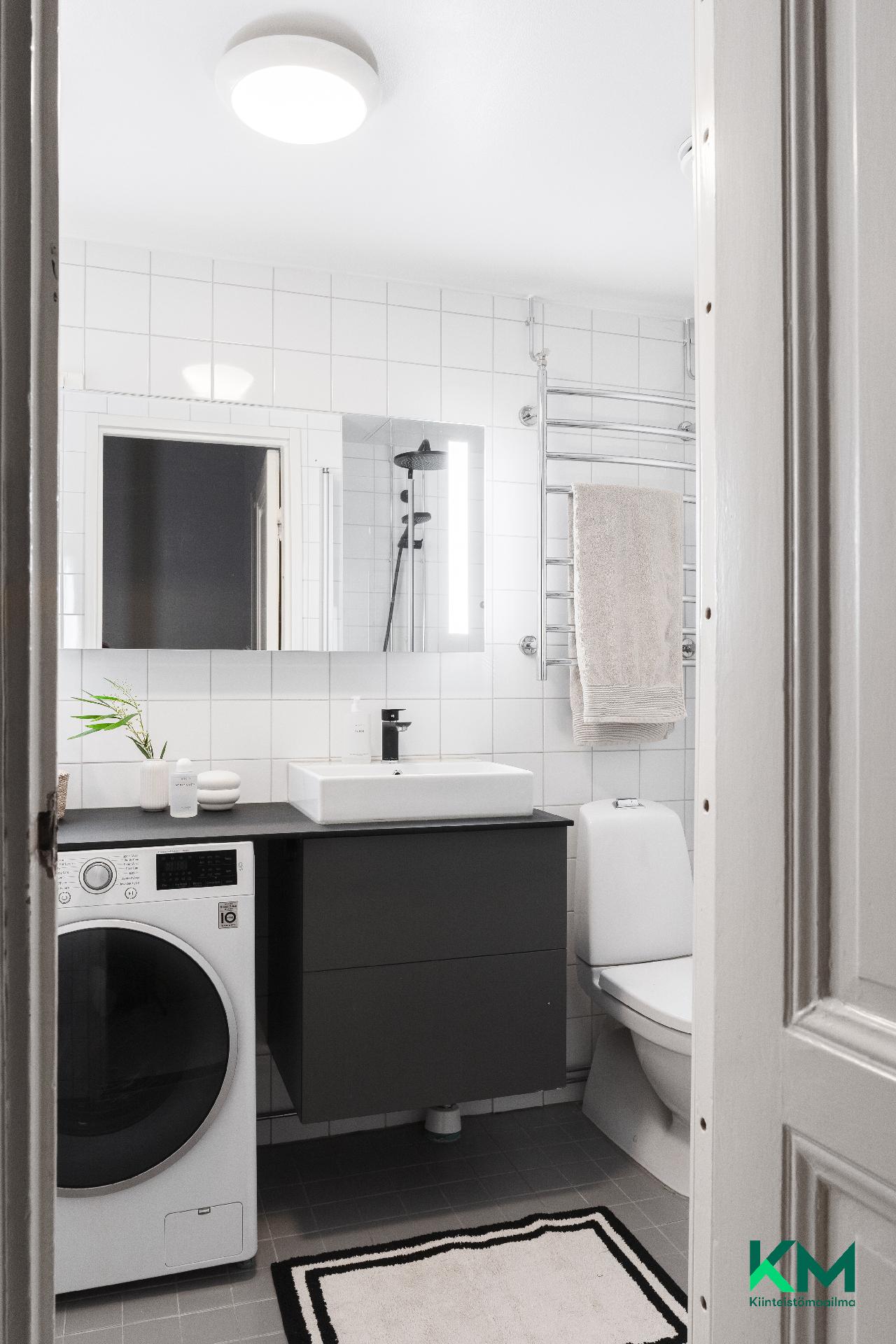 Merimiehenkatu 28, Punavuori, Helsinki