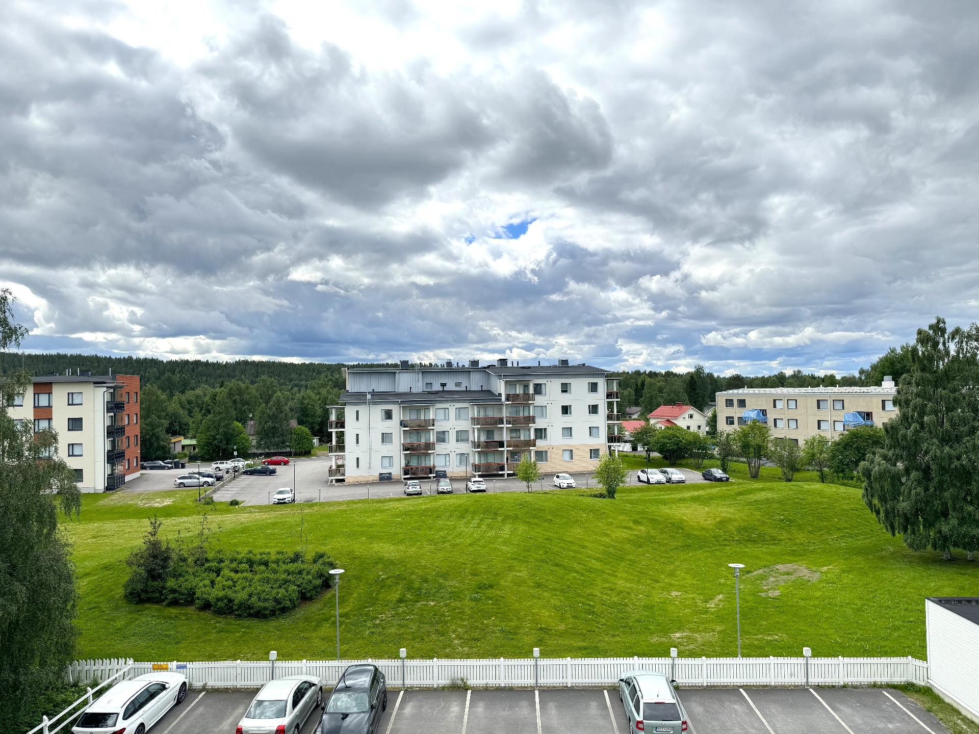 Jokiväylä 33, Rantavitikka, Rovaniemi