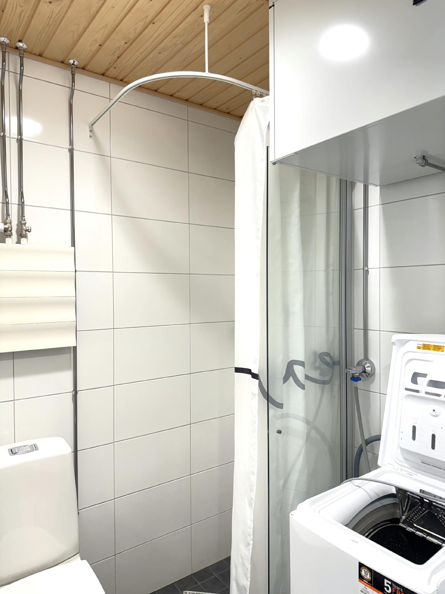 Jokiväylä 33, Rantavitikka, Rovaniemi