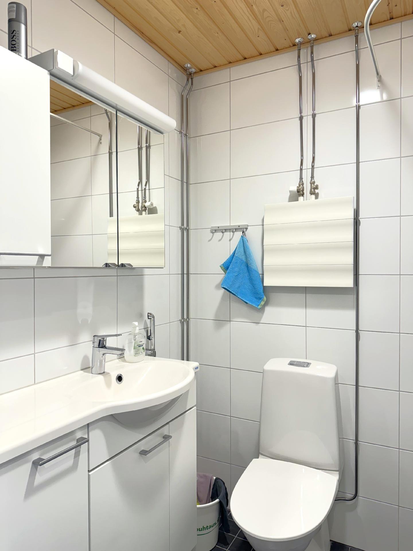 Jokiväylä 33, Rantavitikka, Rovaniemi