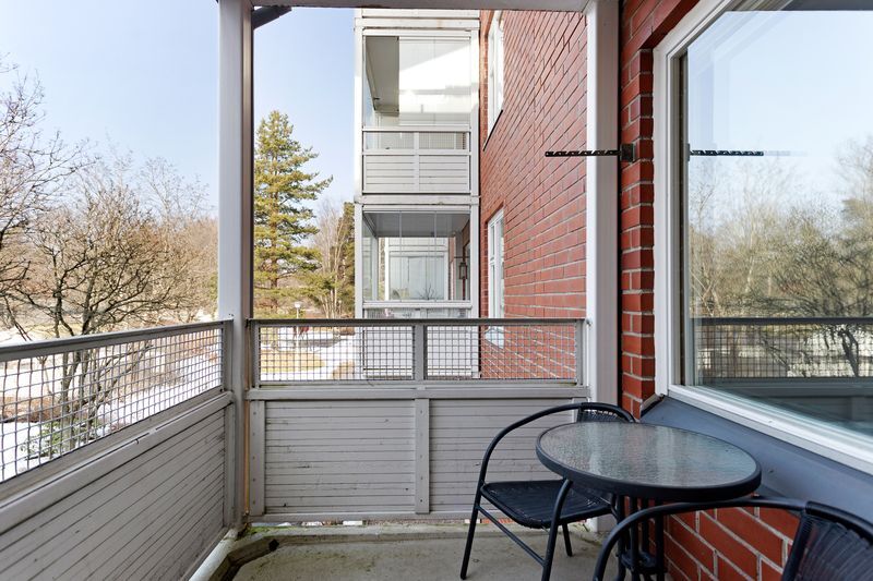 Renginpolku 8, Malminkartano, Helsinki