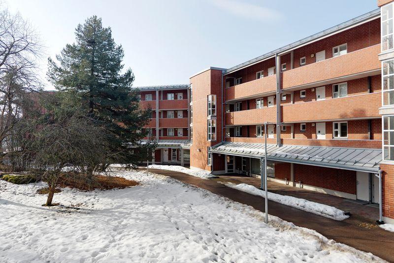 Renginpolku 8, Malminkartano, Helsinki