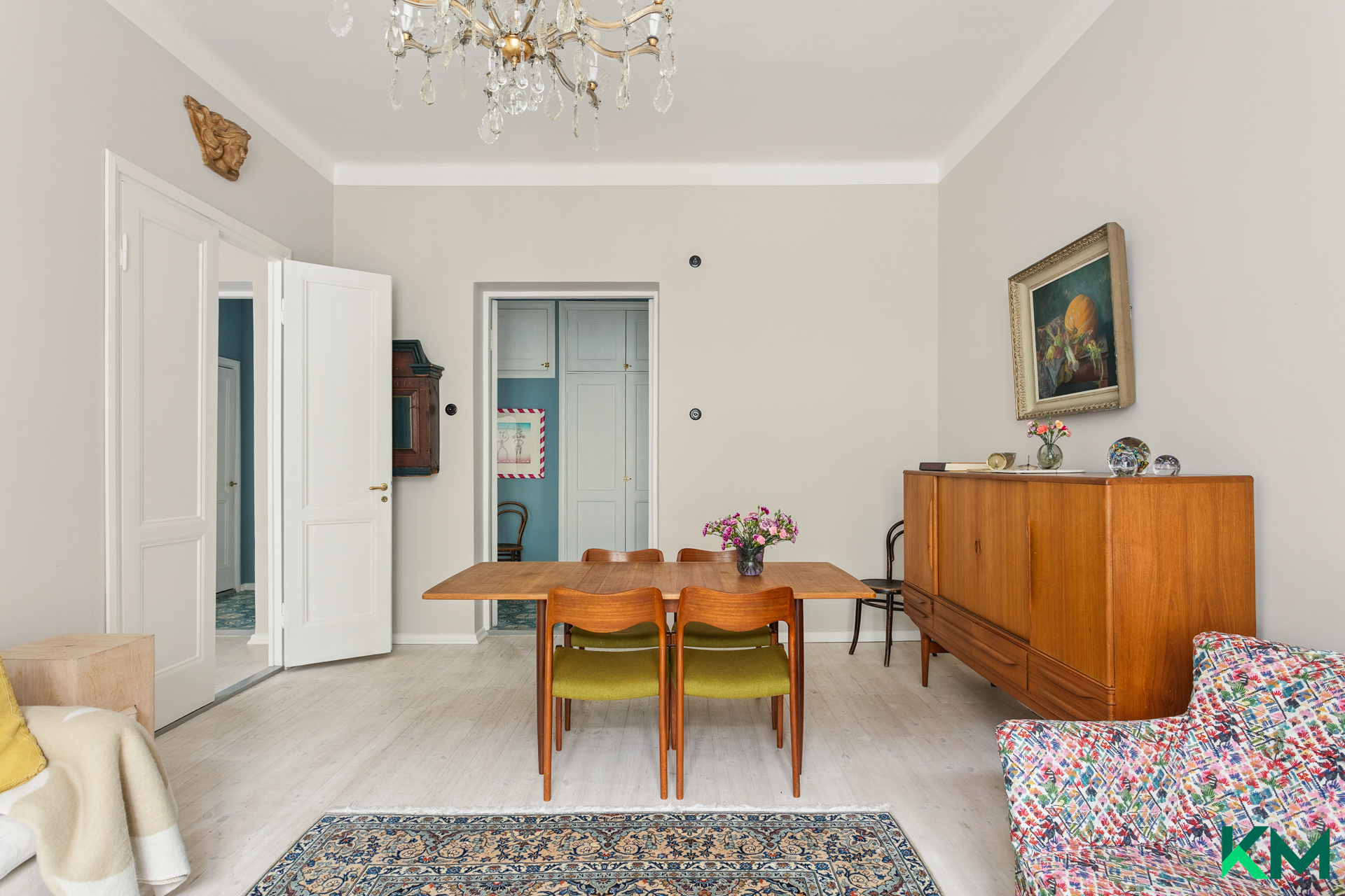 Iso Roobertinkatu 15, Punavuori, Helsinki