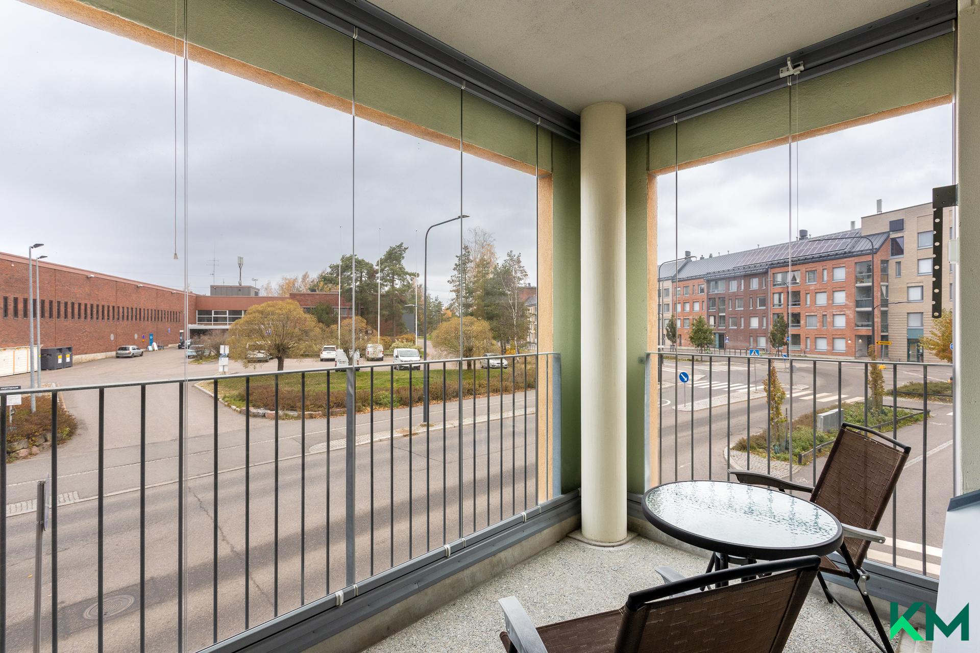 Kuninkaantammenkierto 10, Kuninkaantammi, Helsinki