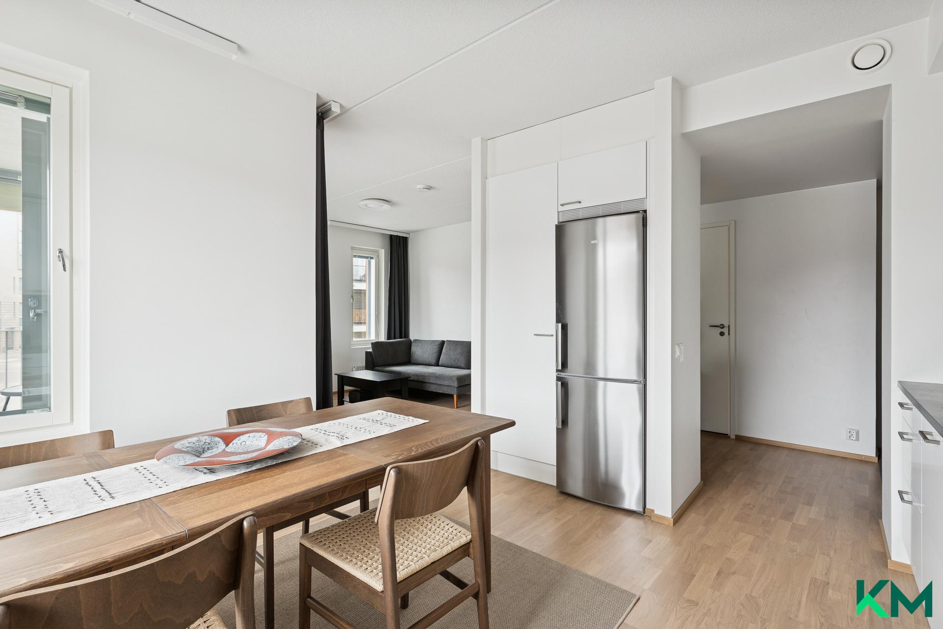 Kuninkaantammenkierto 10, Kuninkaantammi, Helsinki