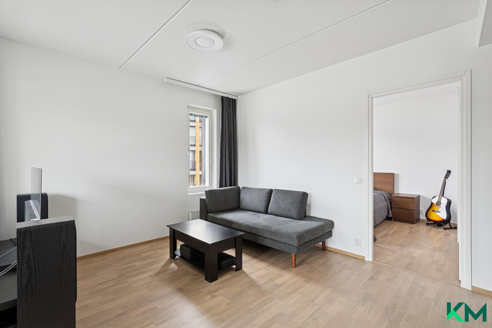 Kuninkaantammenkierto 10, Kuninkaantammi, Helsinki