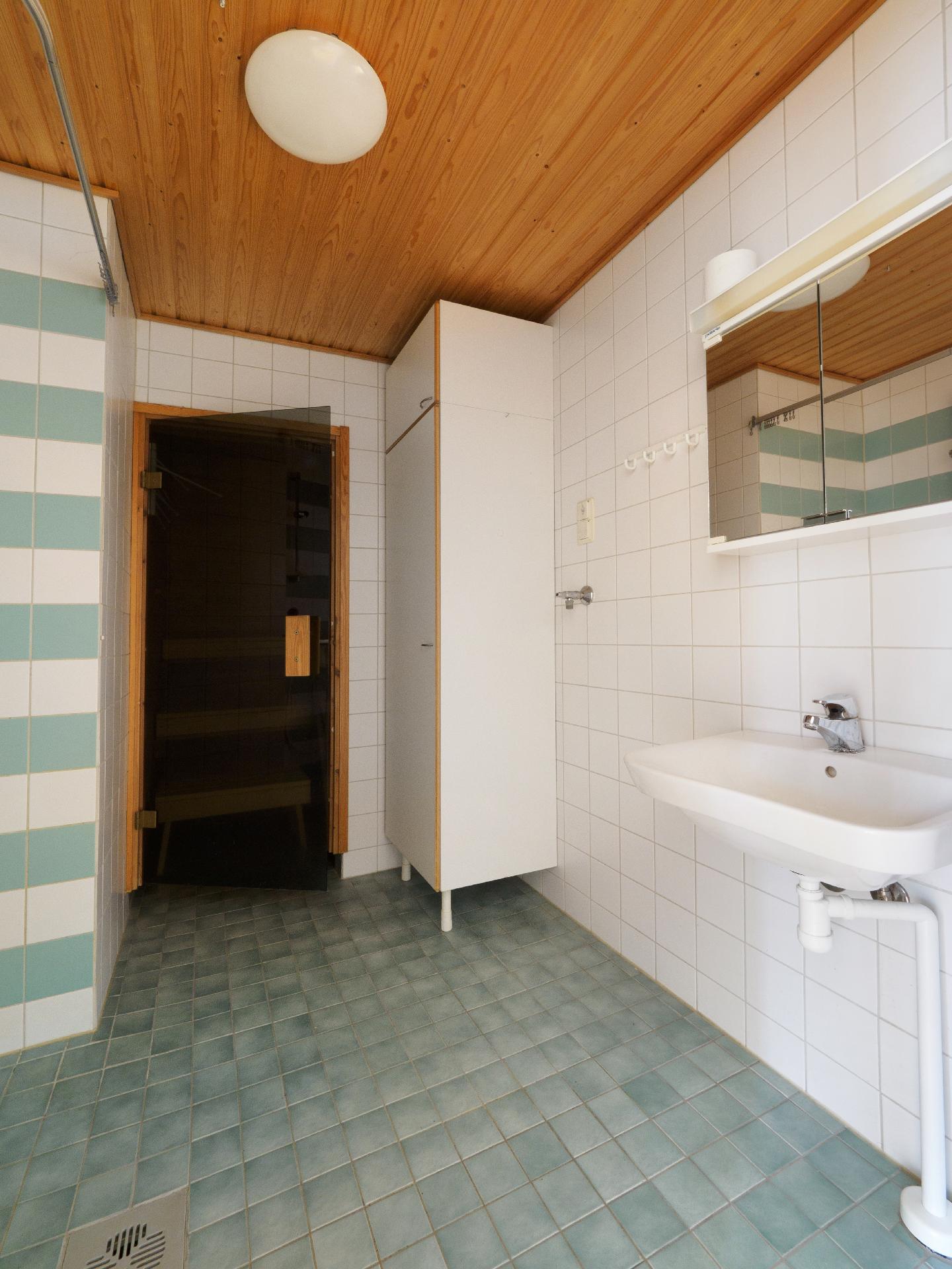 Merimiehenkatu 11, Keskusta, Joensuu