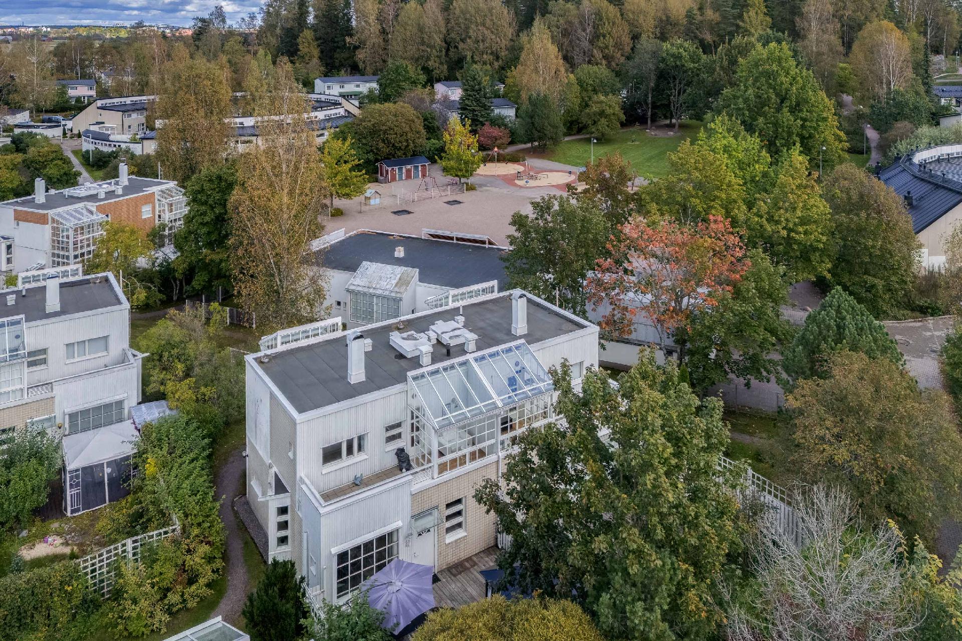 Kotitorpantie 3, Torpparinmäki, Helsinki