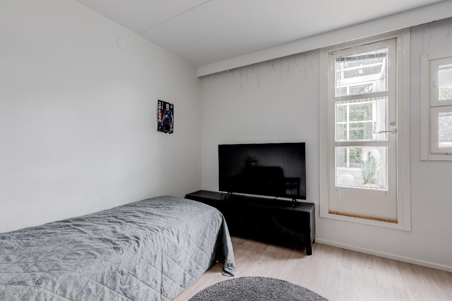 Kotitorpantie 3, Torpparinmäki, Helsinki