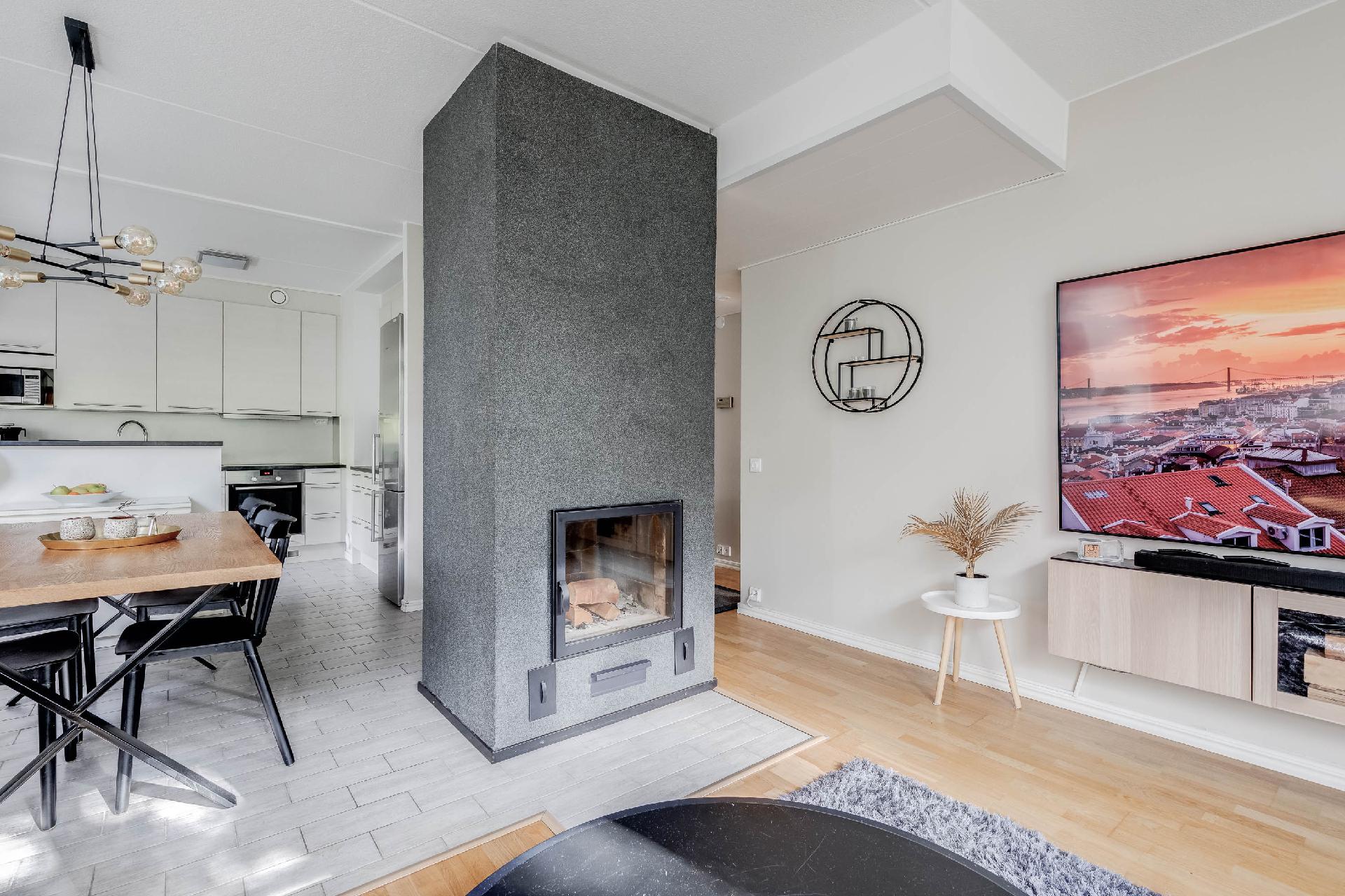 Kotitorpantie 3, Torpparinmäki, Helsinki