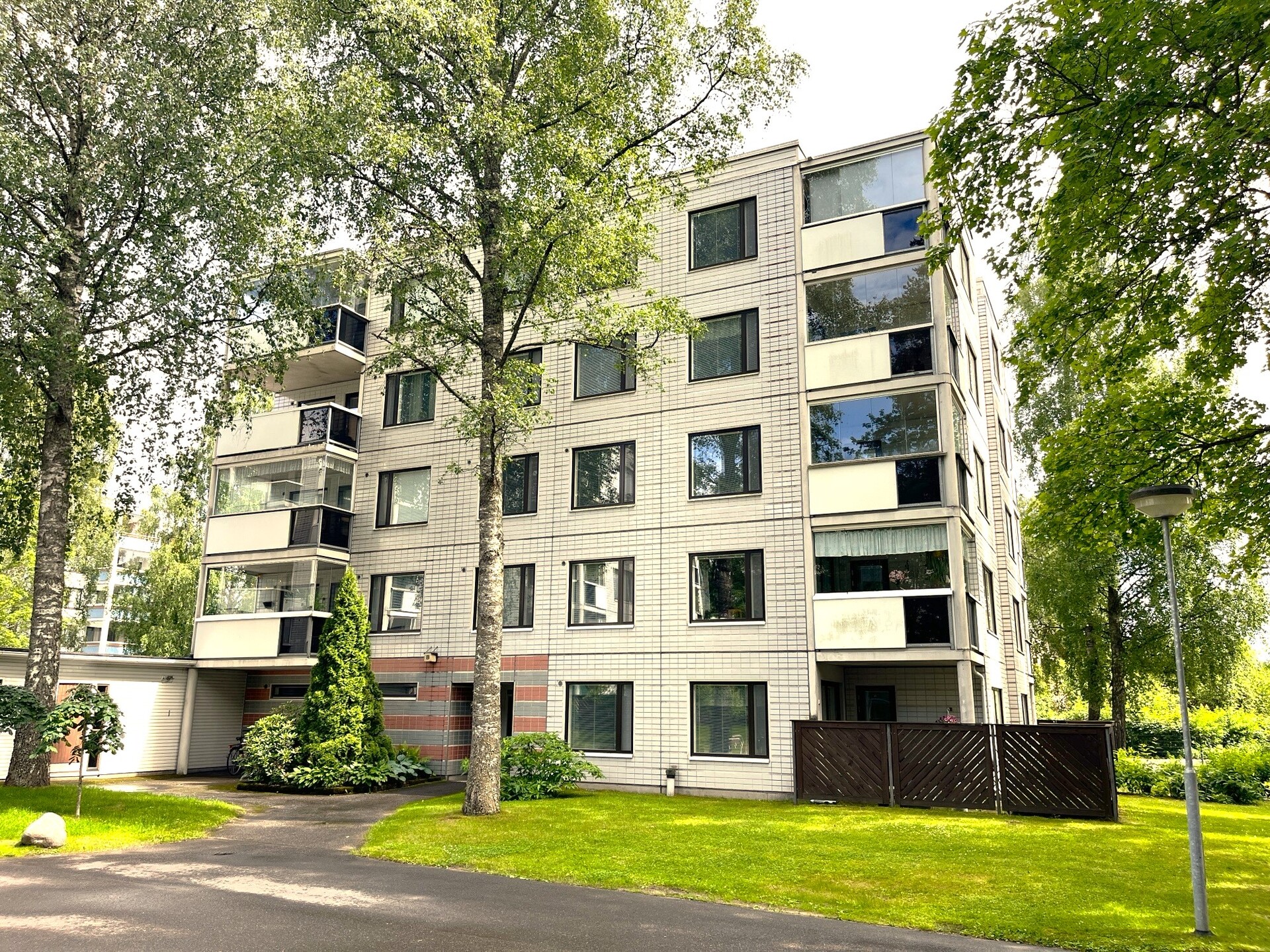 Toukolankatu 11-13, Viertola, Hyvinkää