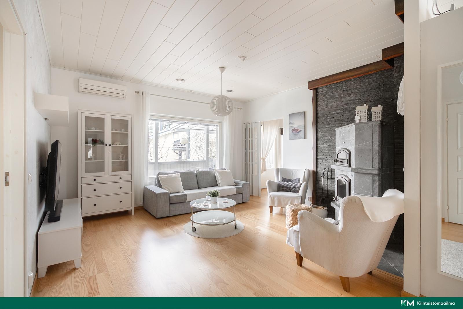 Kehrääjäntie 15, Vaunukangas, Tuusula