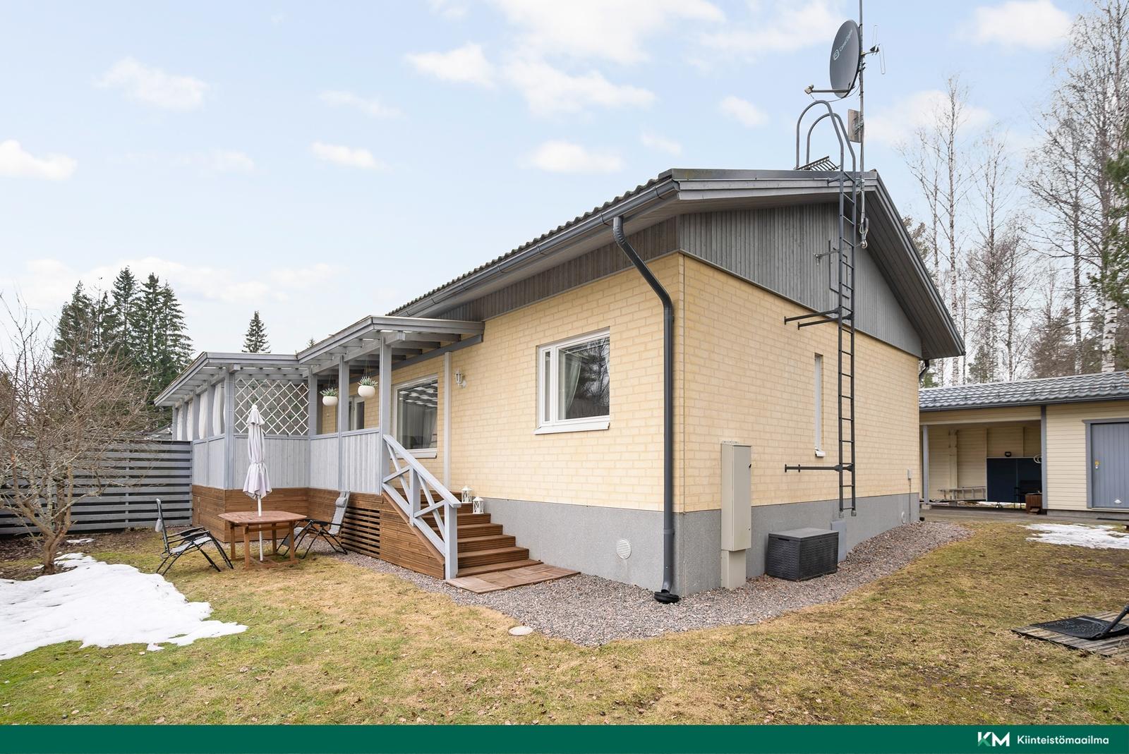 Kehrääjäntie 15, Vaunukangas, Tuusula