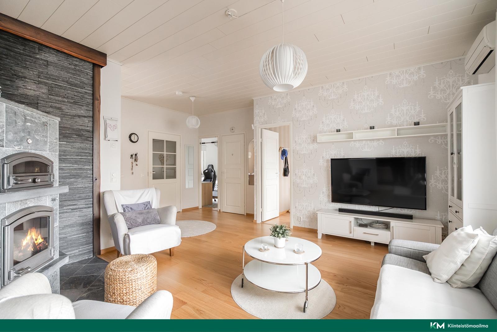 Kehrääjäntie 15, Vaunukangas, Tuusula