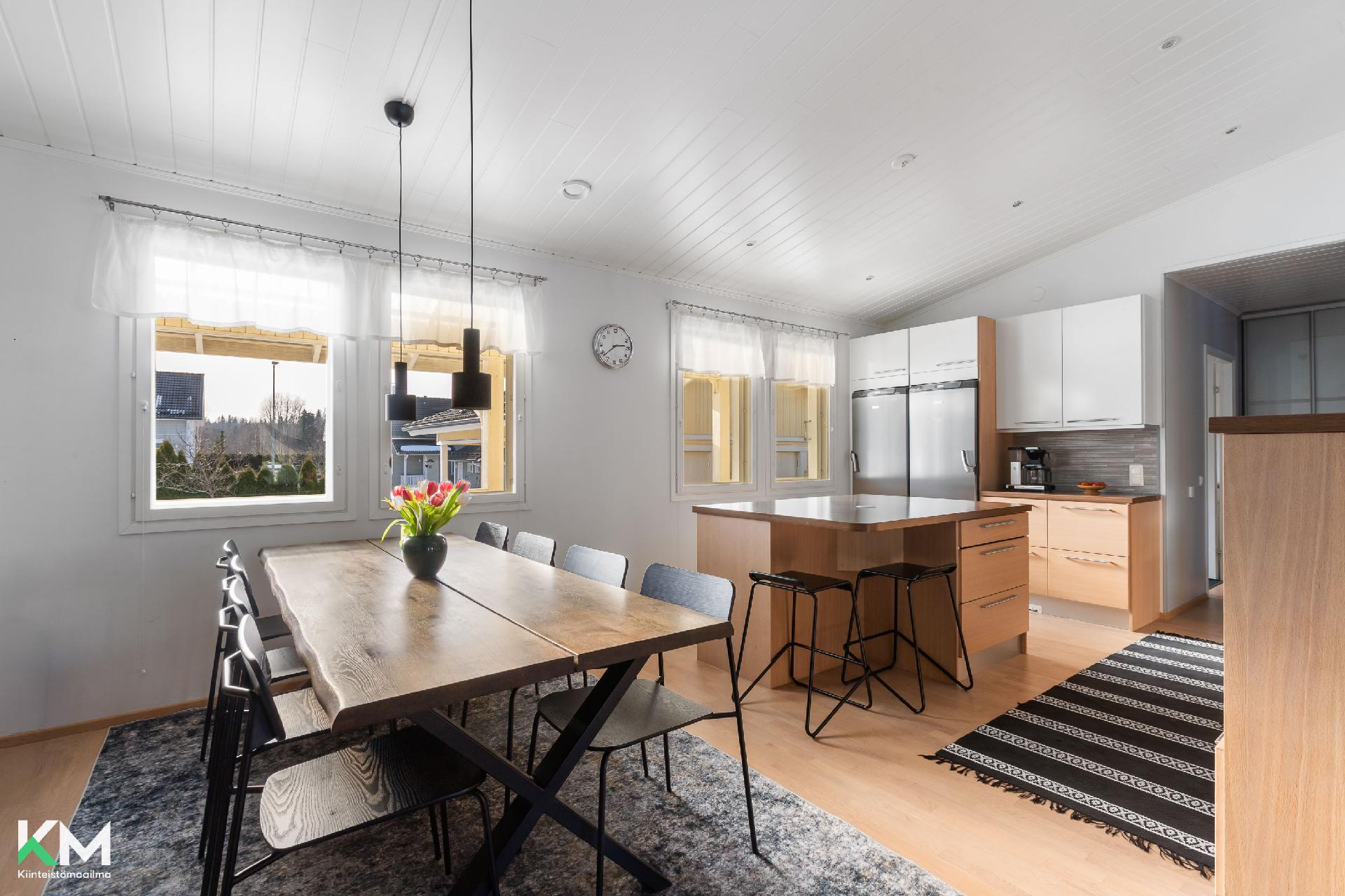 Takapellontie 6, Kumpula, Hollola