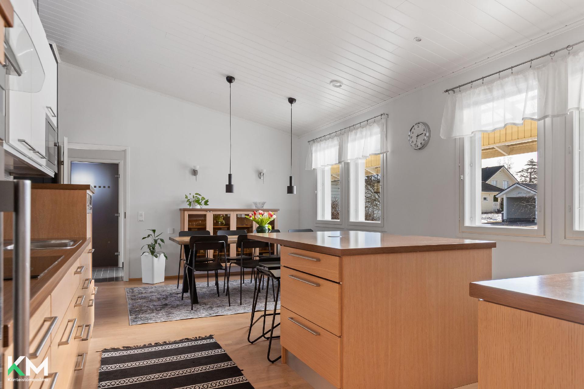 Takapellontie 6, Kumpula, Hollola