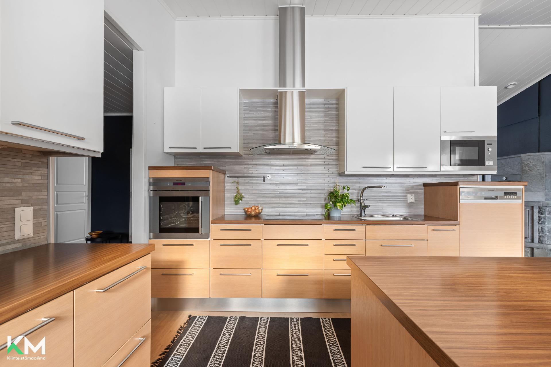 Takapellontie 6, Kumpula, Hollola