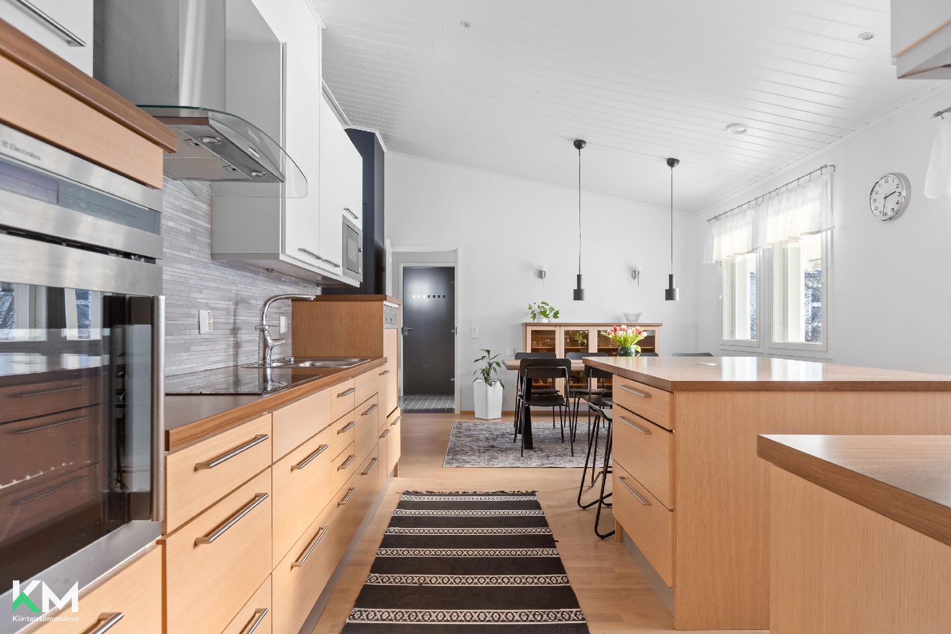 Takapellontie 6, Kumpula, Hollola