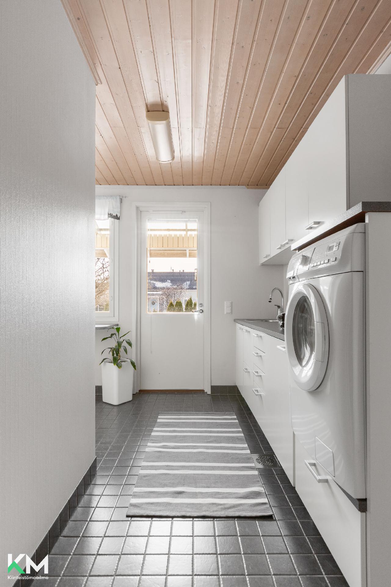 Takapellontie 6, Kumpula, Hollola