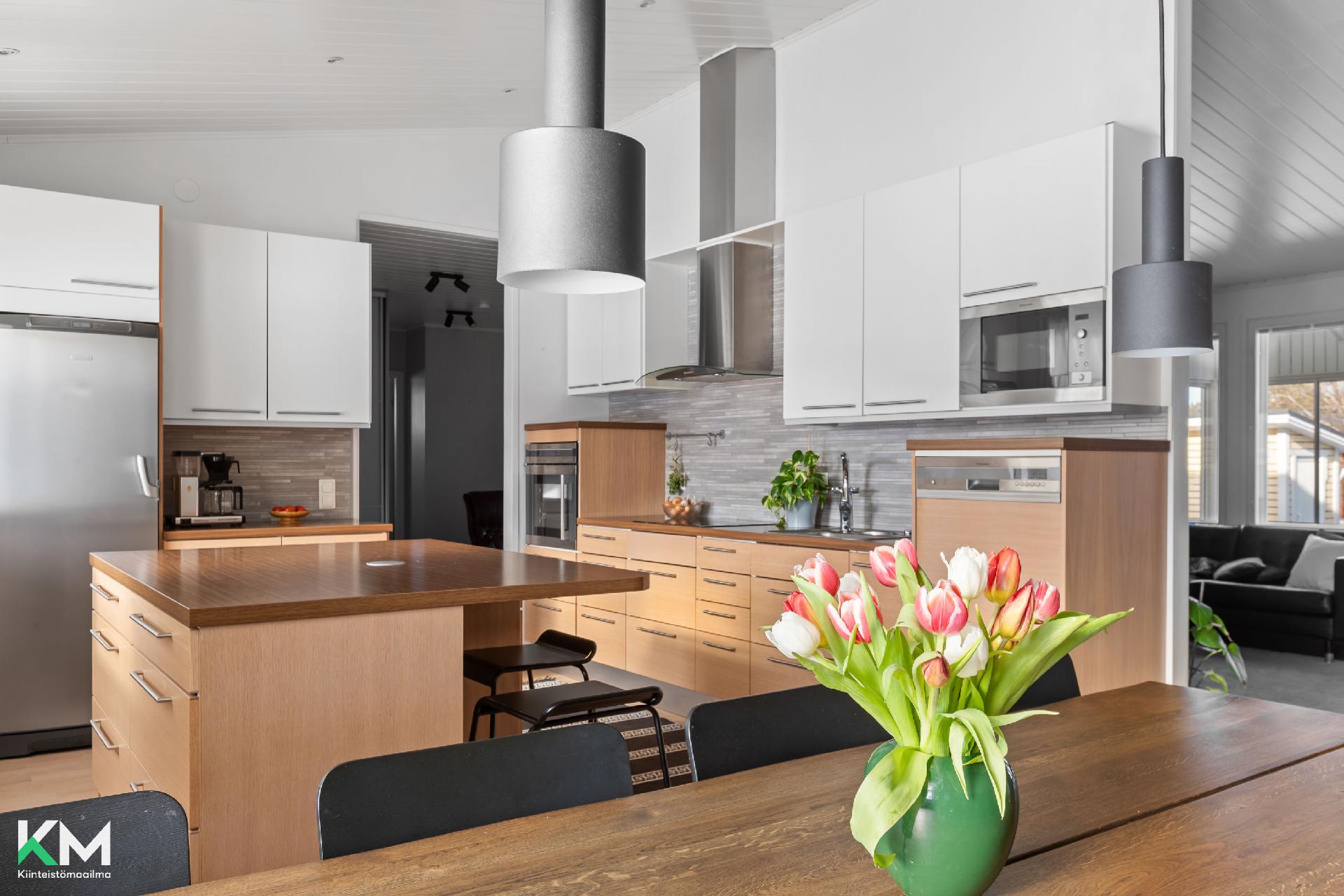 Takapellontie 6, Kumpula, Hollola