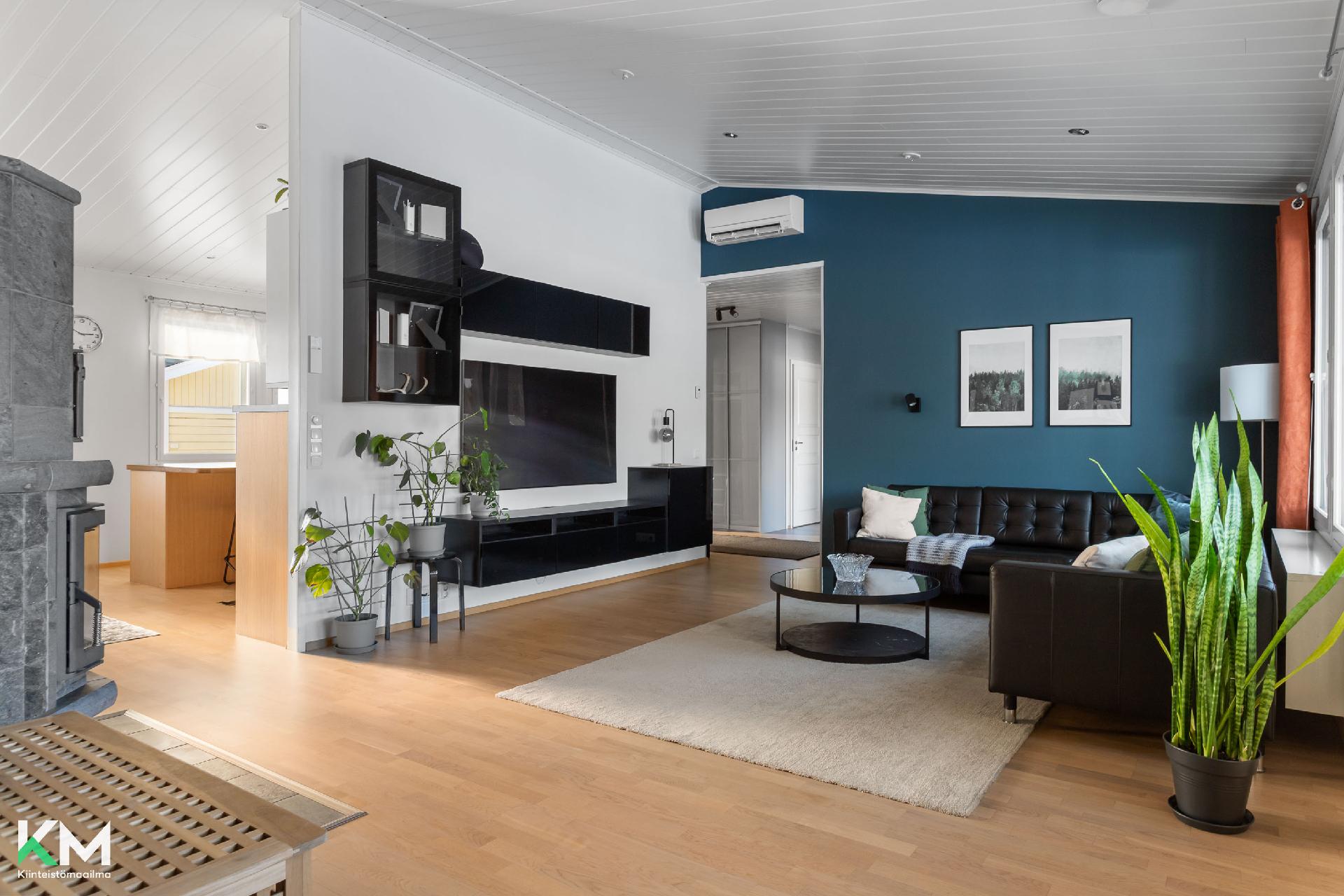 Takapellontie 6, Kumpula, Hollola