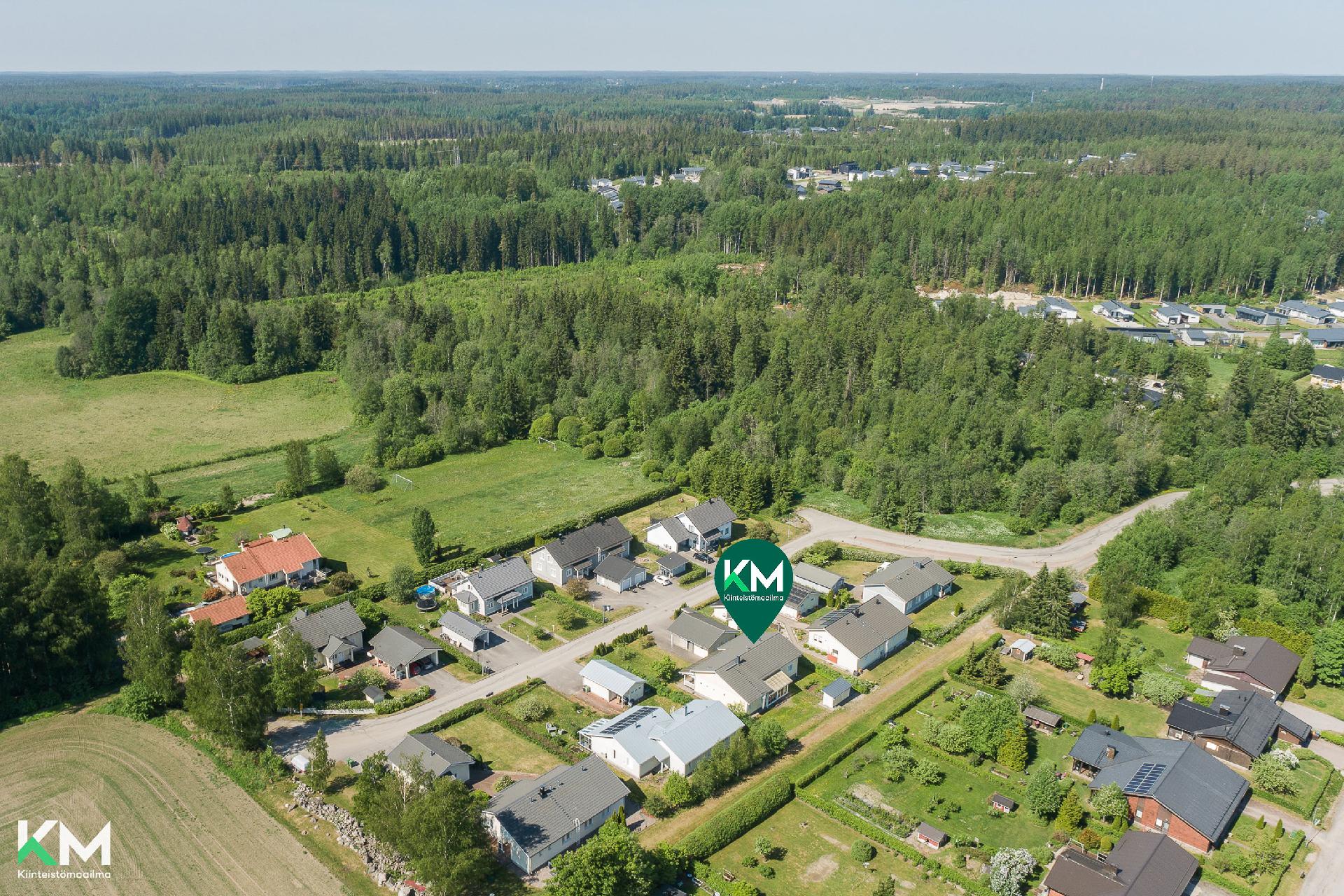 Takapellontie 6, Kumpula, Hollola