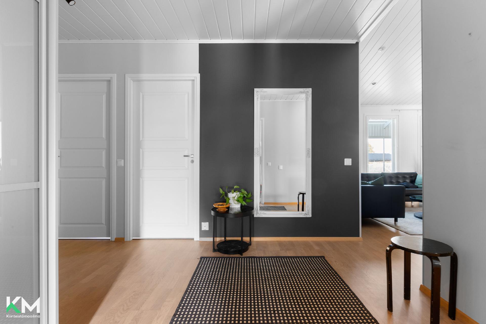 Takapellontie 6, Kumpula, Hollola