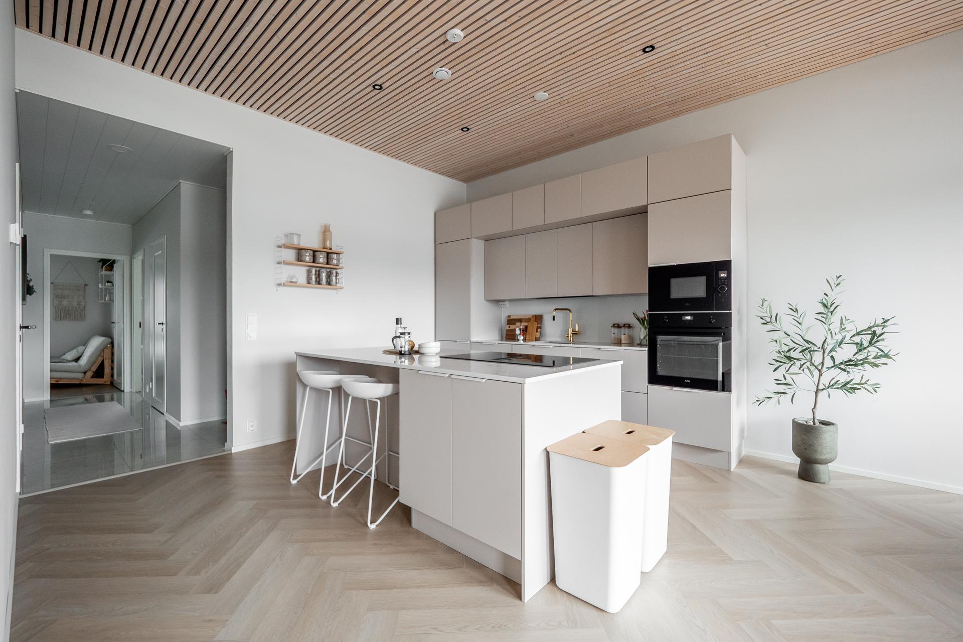 Pyyntimiehentie 1, Metsärinne, Kempele