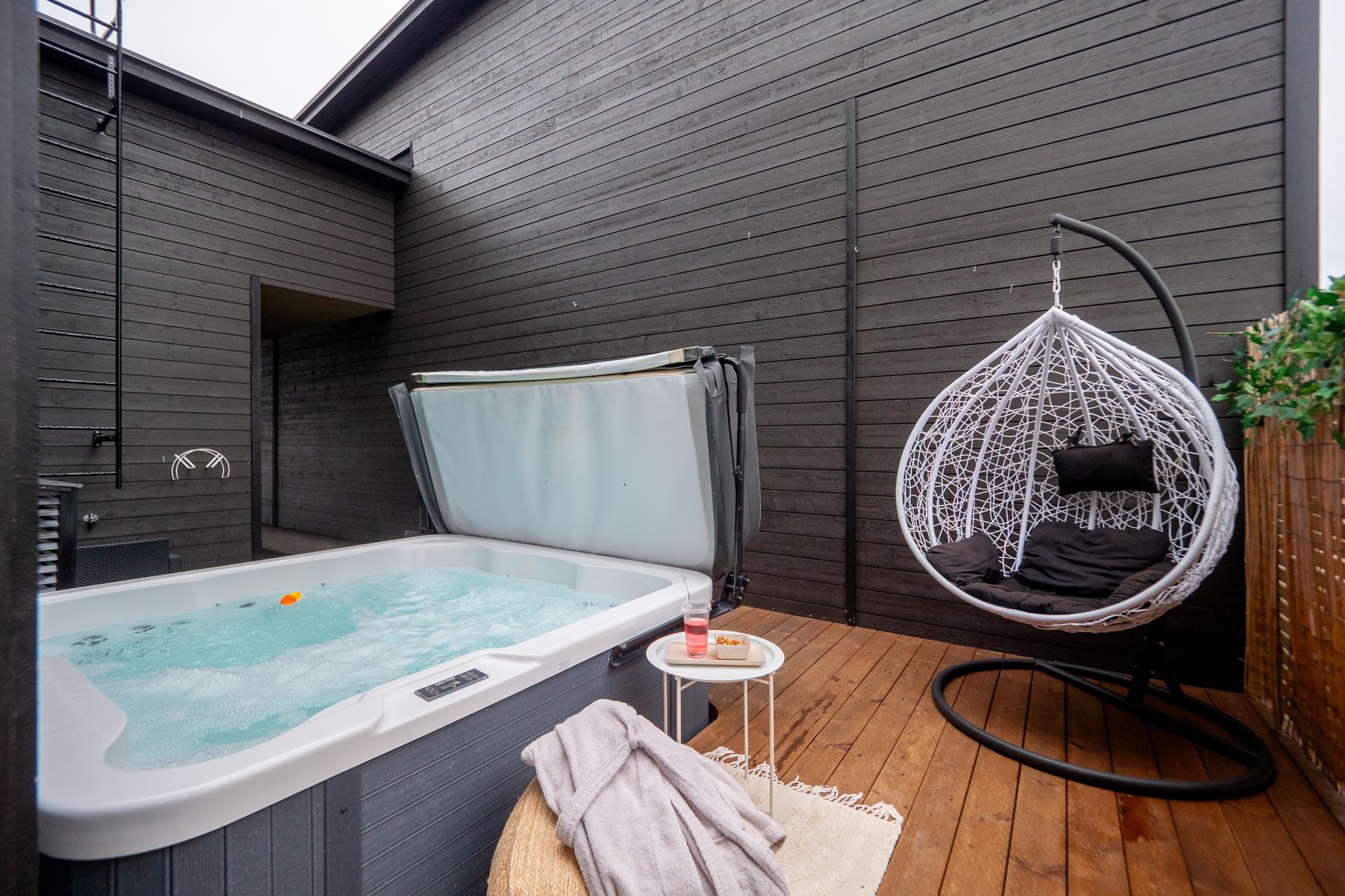 Pyyntimiehentie 1, Metsärinne, Kempele