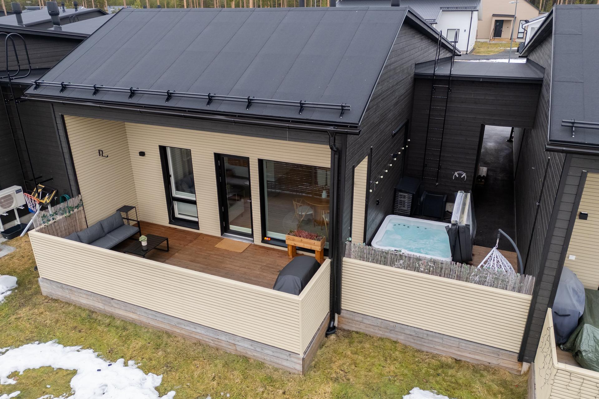 Pyyntimiehentie 1, Metsärinne, Kempele