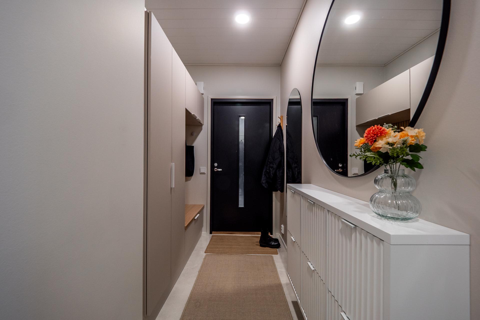 Pyyntimiehentie 1, Metsärinne, Kempele