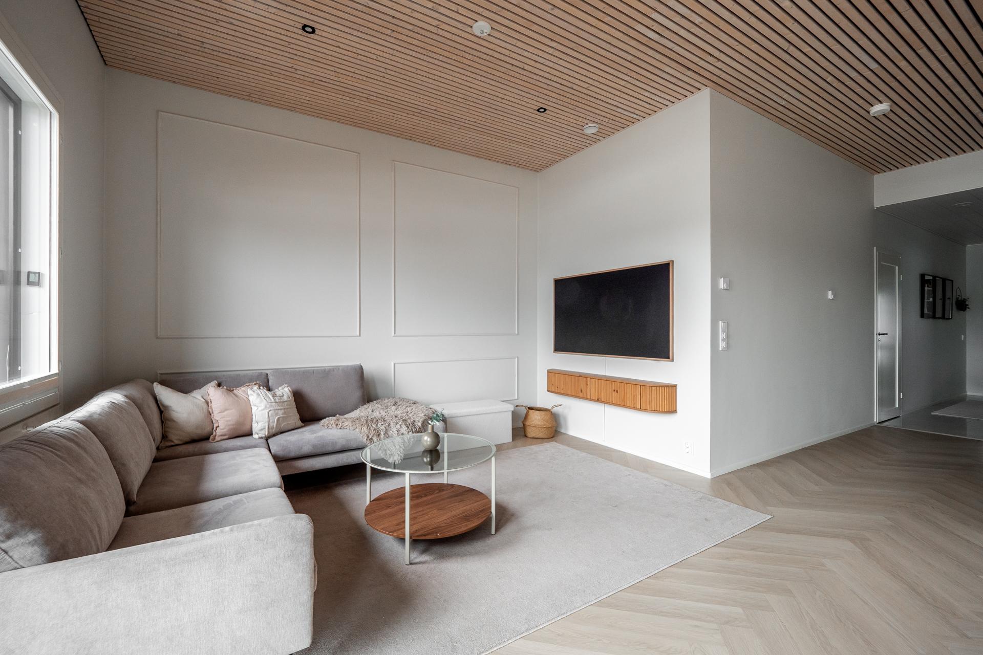 Pyyntimiehentie 1, Metsärinne, Kempele