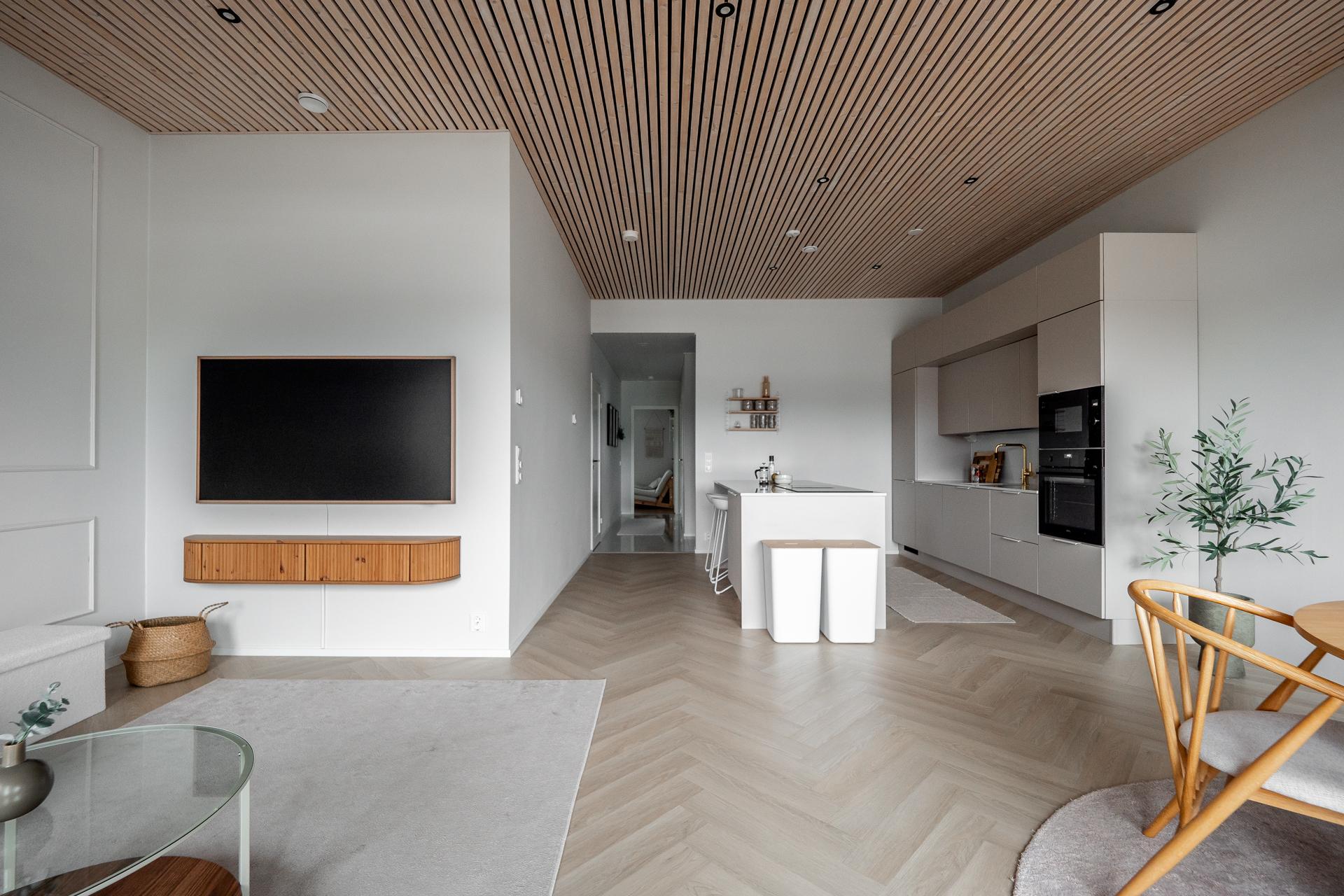 Pyyntimiehentie 1, Metsärinne, Kempele