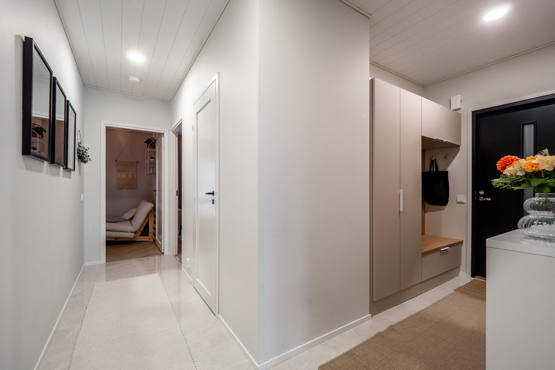 Pyyntimiehentie 1, Metsärinne, Kempele