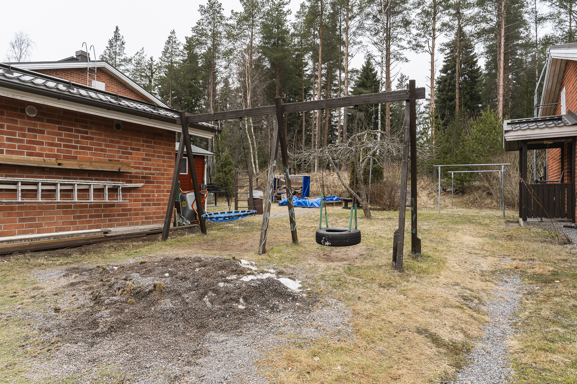 Taloyhtiön leikkialue