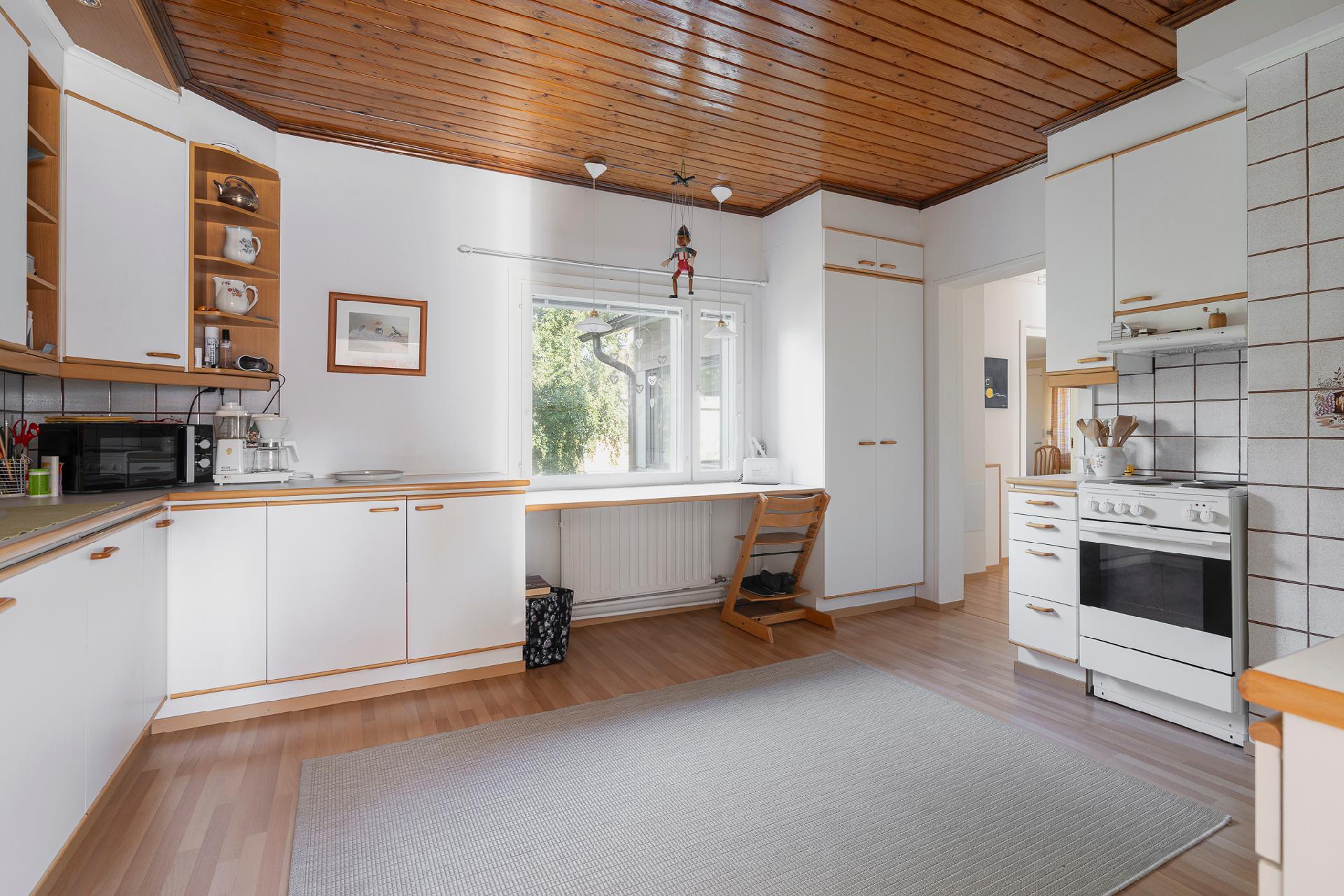 Leivosentie 4, Tapaninkylä, Helsinki