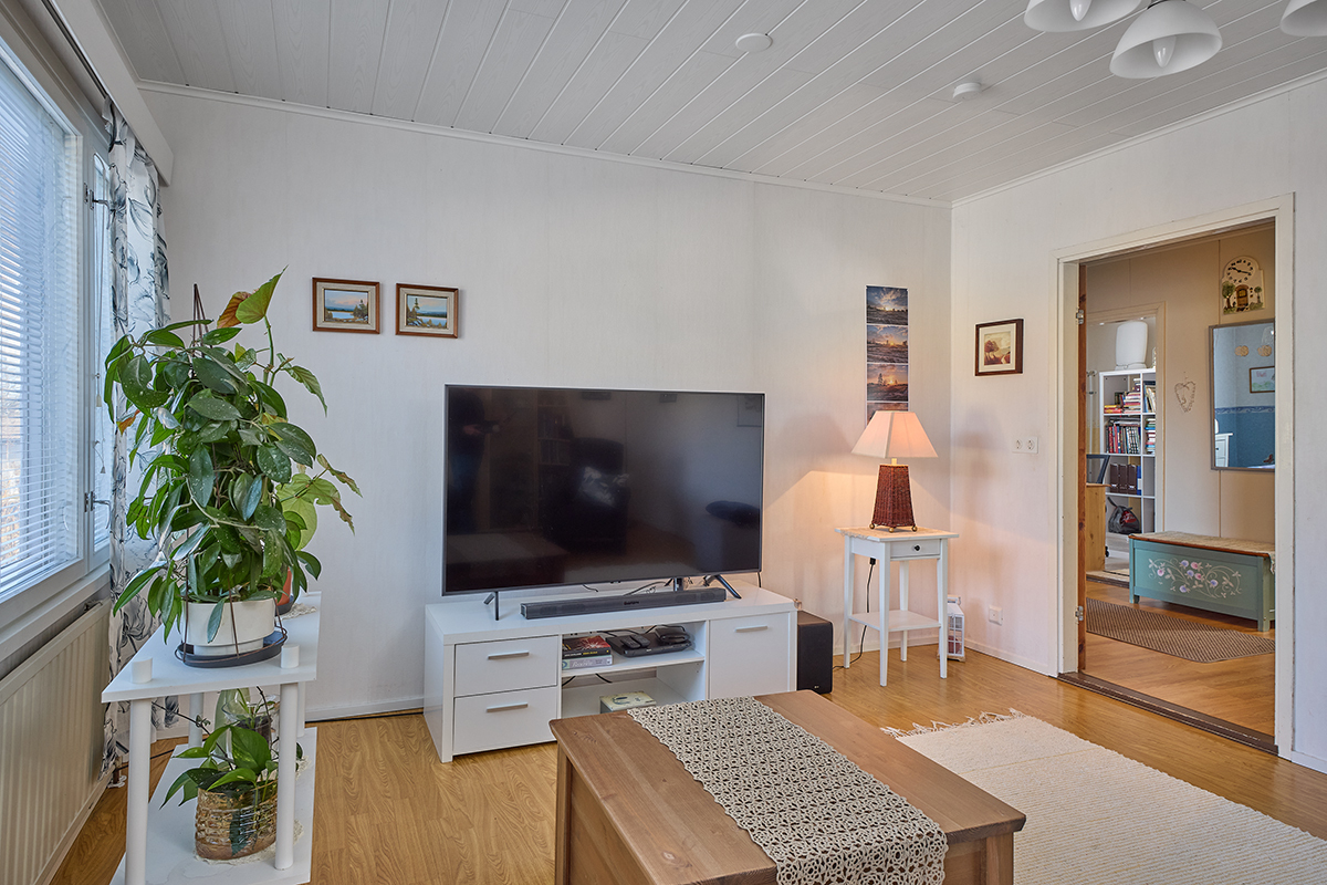 Orvokkipolku 9, Moisio, Lohja