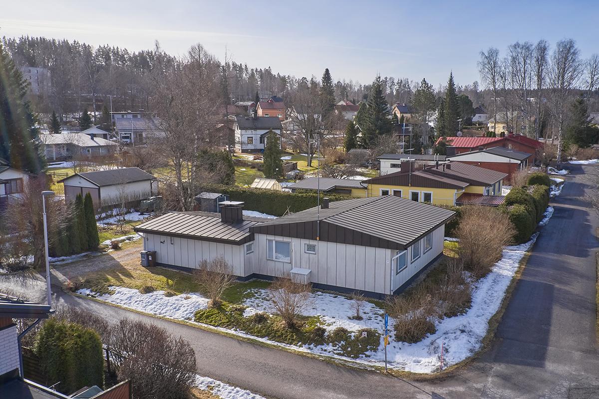 Orvokkipolku 9, Moisio, Lohja